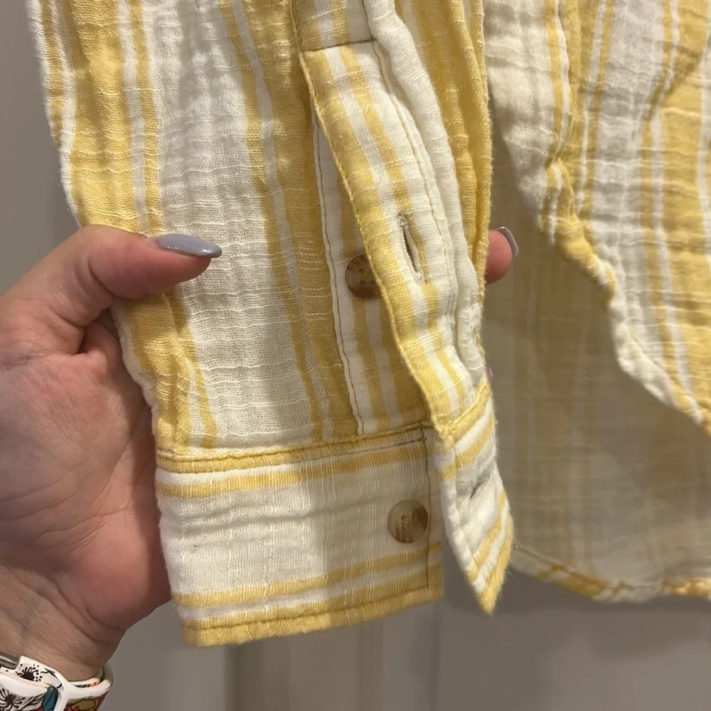 Anthropologie Side-Button Tunic Top Butter Yellow